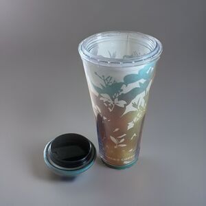 STARBUCKS 2007 GREEN LEAF PRINT INSULATED TALL TUMBLER  HOT OR COLD  16 OZ